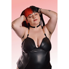 Cargar imagen en el visor de la galería, Gold D.