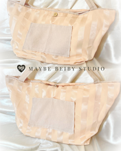 Cargar imagen en el visor de la galería, LUXURY TOTE
